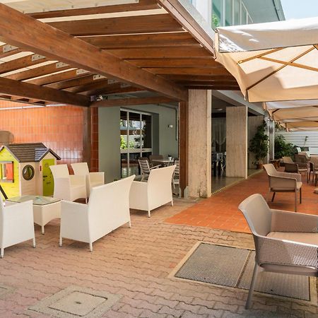 Hotel Ondina E Milazzo Cervia Luaran gambar