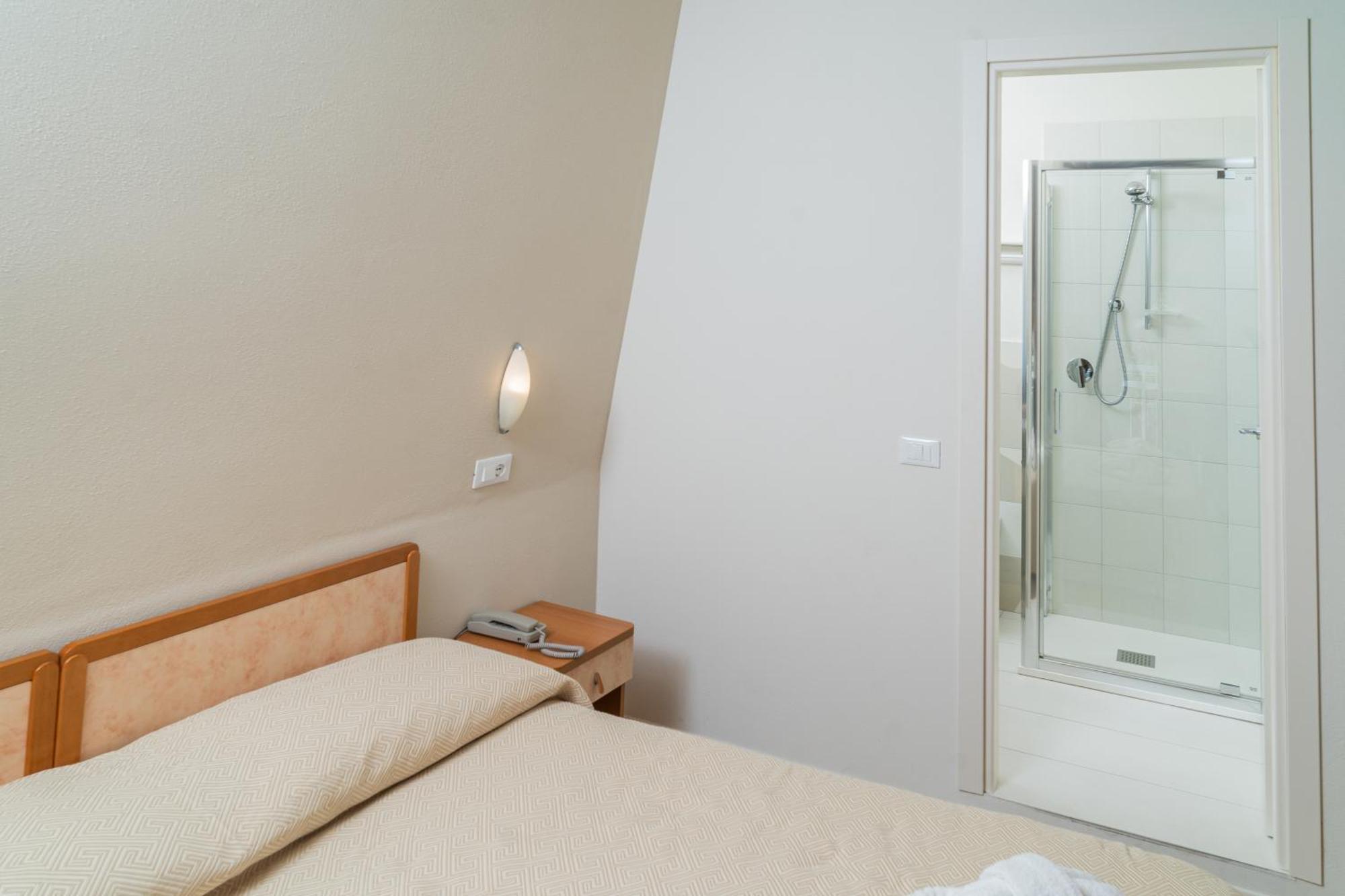 Hotel Ondina E Milazzo Cervia Luaran gambar