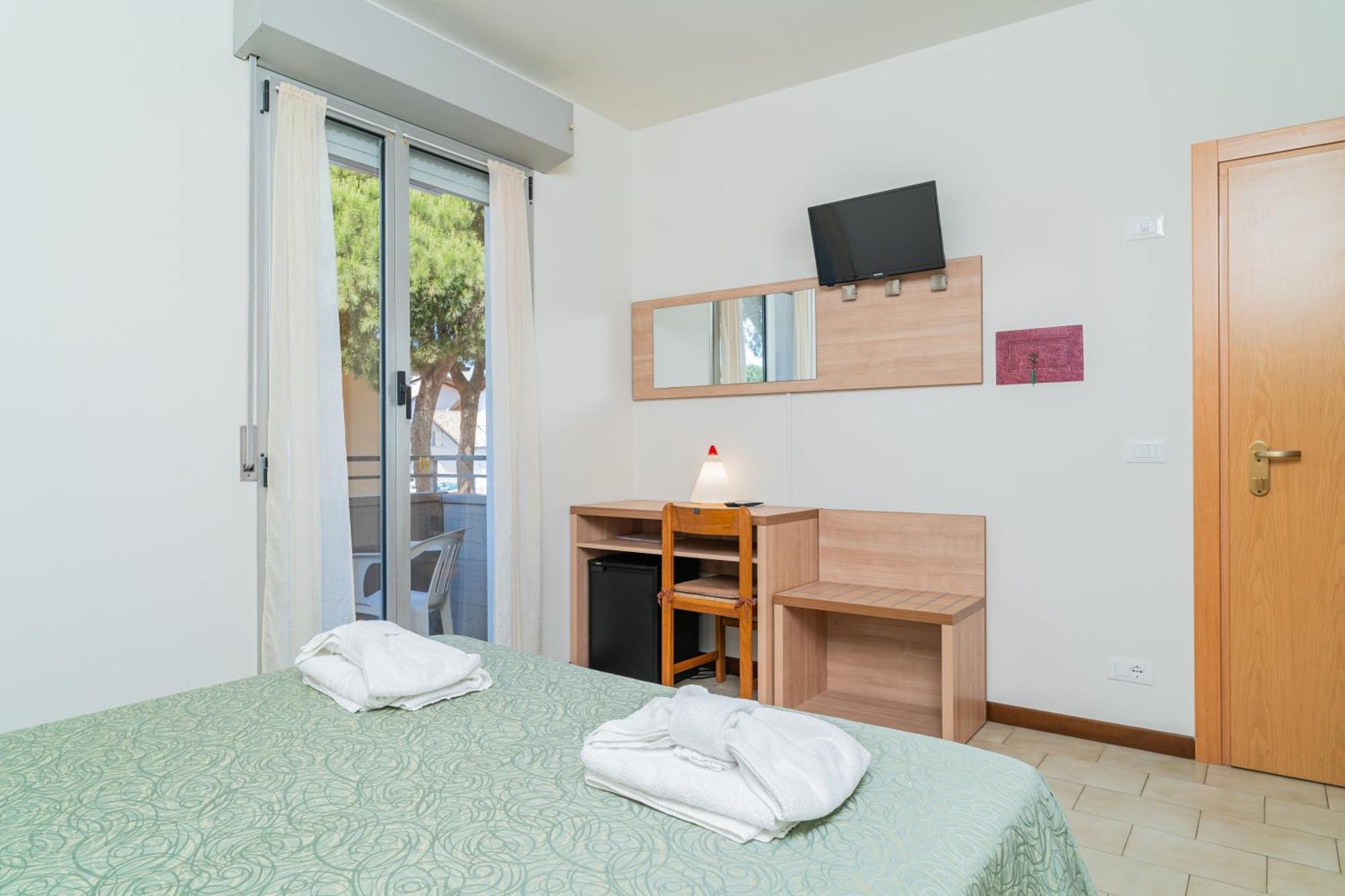 Hotel Ondina E Milazzo Cervia Luaran gambar